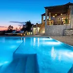 Meralia Villa