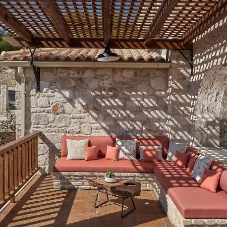 Villa Meralia Anafonitria