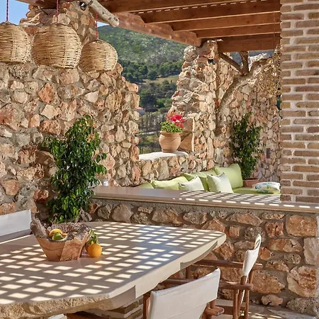 Meralia Villa