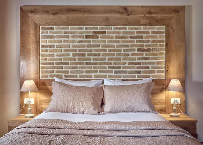 Meralia * Anafonítria