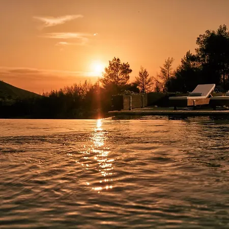 Meralia Anafonítria