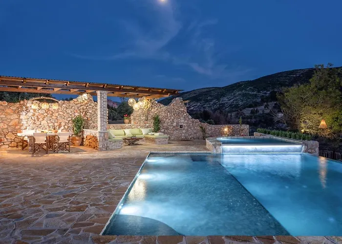 Meralia Villa *